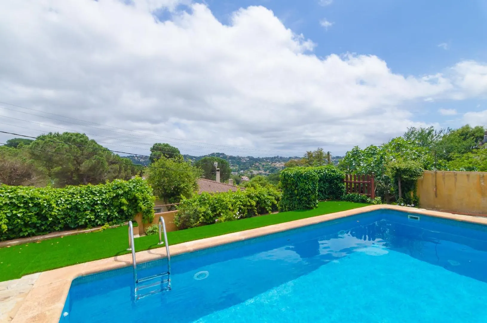 Club Villamar - Refugio Vidreres Villa