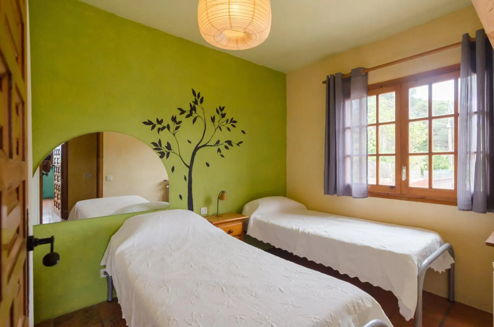 Club Villamar - Refugio Vidreres Spain